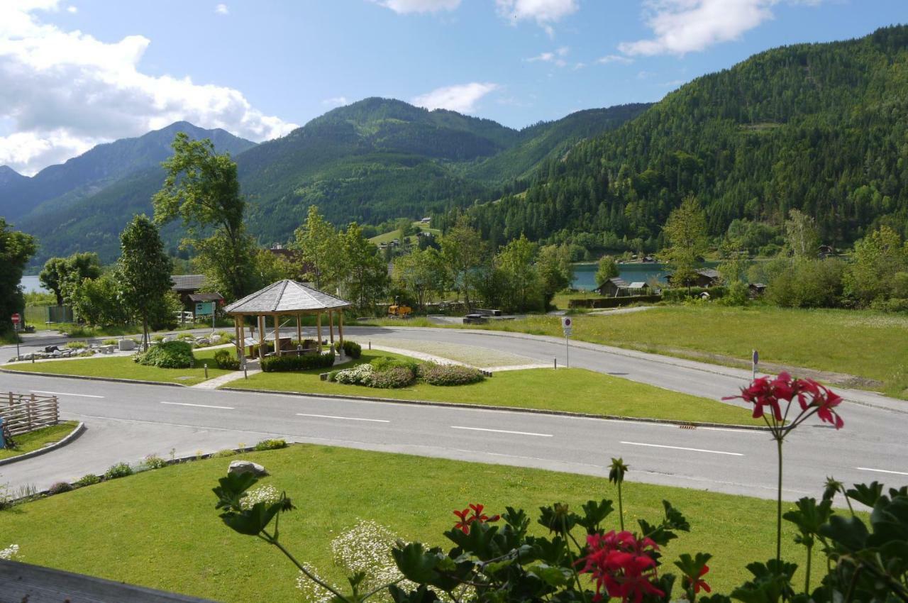 Pension Haus Edelweiss Hotel Weissensee Exterior photo