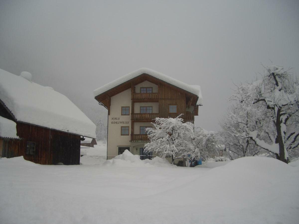 Pension Haus Edelweiss Hotel Weissensee Exterior photo