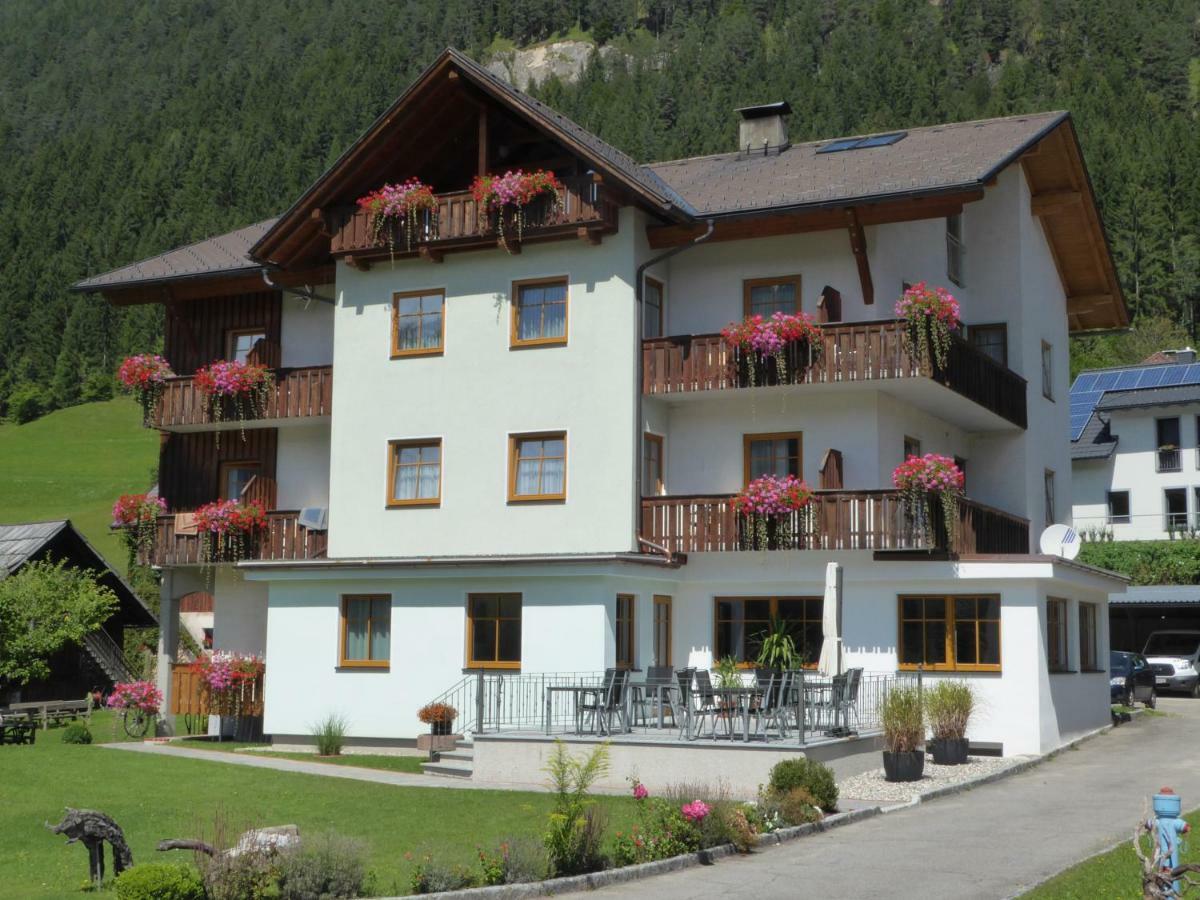 Pension Haus Edelweiss Hotel Weissensee Exterior photo