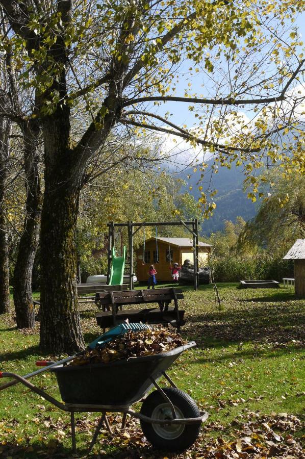 Pension Haus Edelweiss Hotel Weissensee Exterior photo